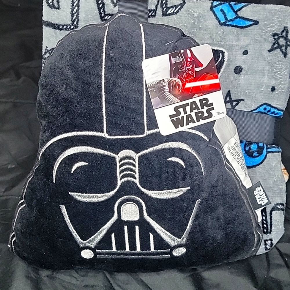 Nwt Disney Star Wars Pillow & Plush Throw Set - Picture 2 of 5